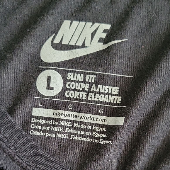 3/$15 Nike Black Long Sleeve Womens Tee with Pink Logo Size L - Picture 2 of 4